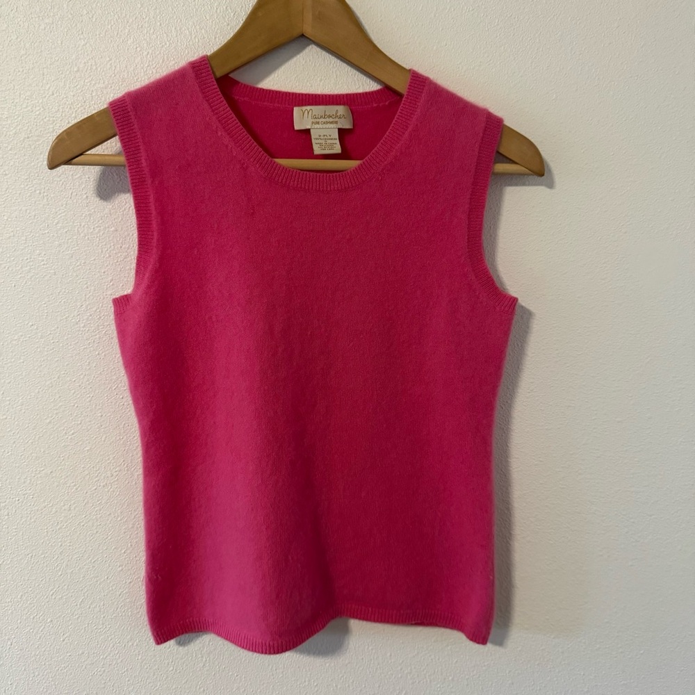 Vintage Mainbocher Hot Pink 2-Ply Cashmere Sleeveless Crewneck Knit Top-Small